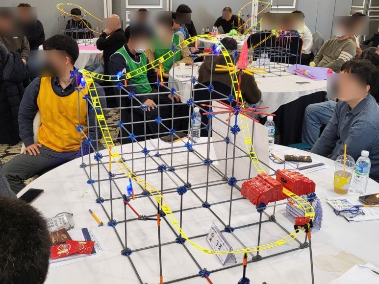 팀 빌딩 워크샵 아이디어: 온라인과 오프라인